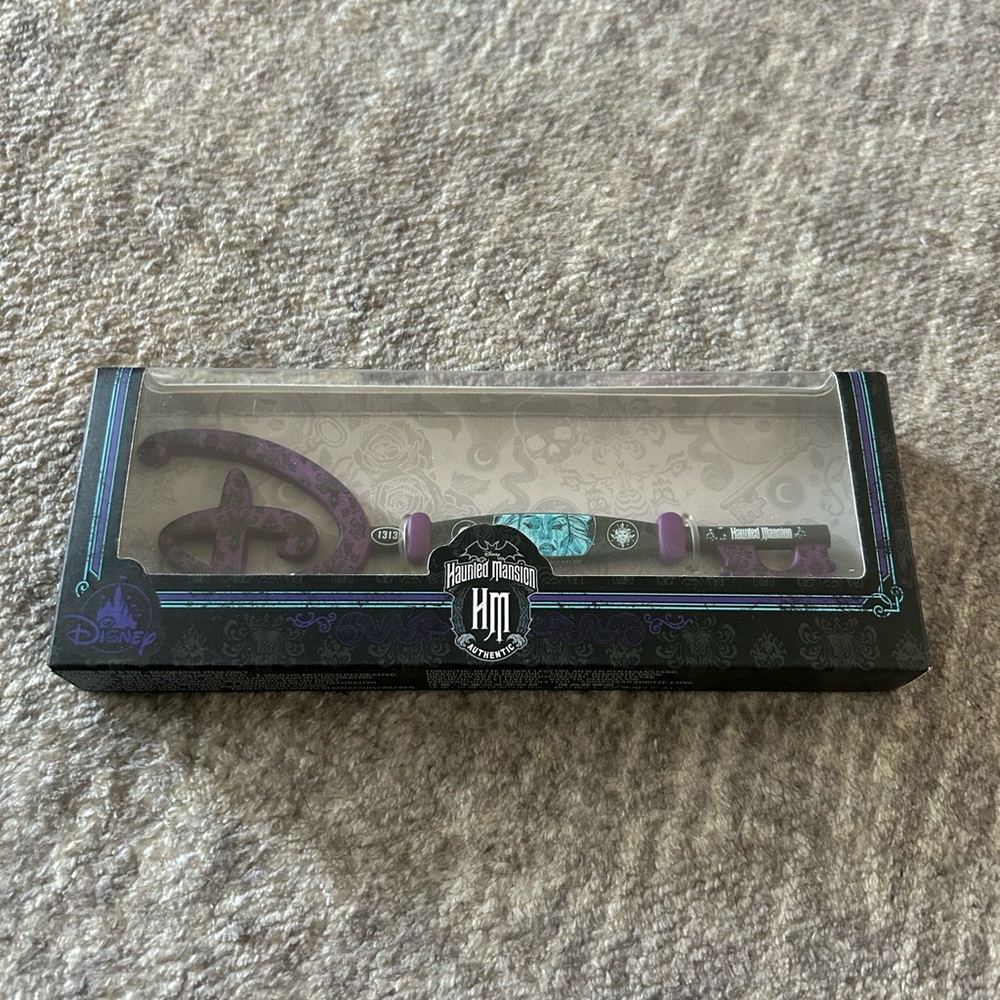 Disney Haunted Mansion Special Edition Key